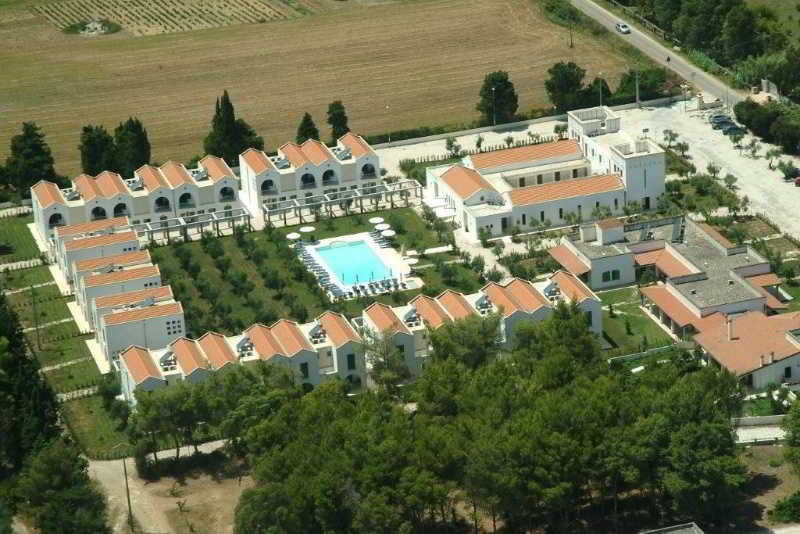 Family Village Otranto Аліміні Екстер'єр фото