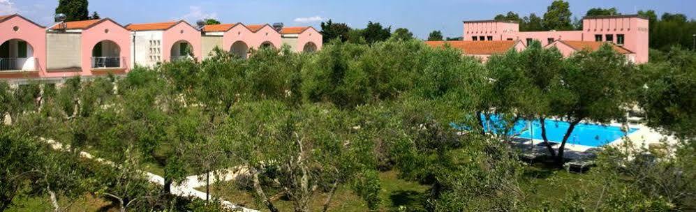 Family Village Otranto Аліміні Екстер'єр фото
